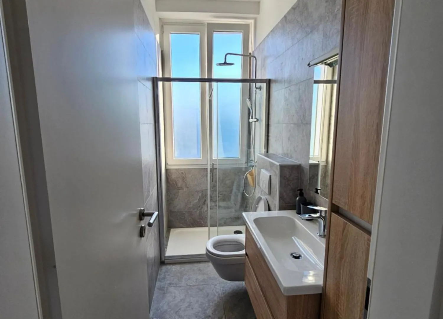 Sunrise Apartment زادار